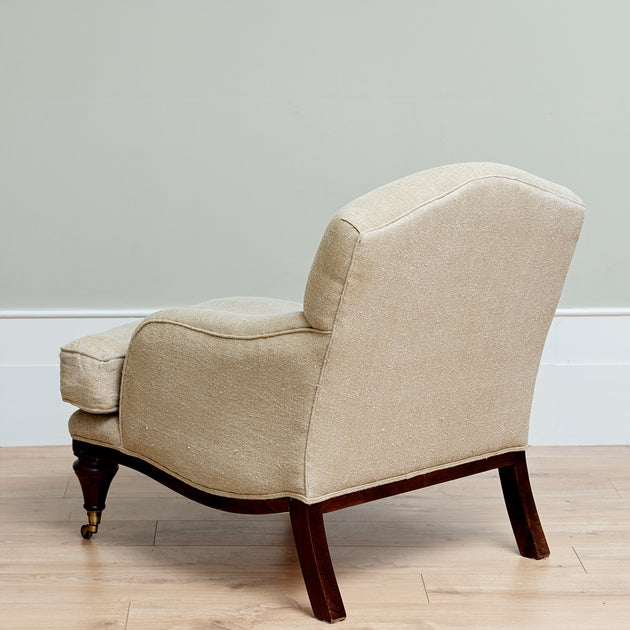 Lydia Chair (without skirt)