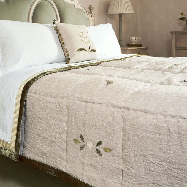 Foxglove Rustic Linen Quilt