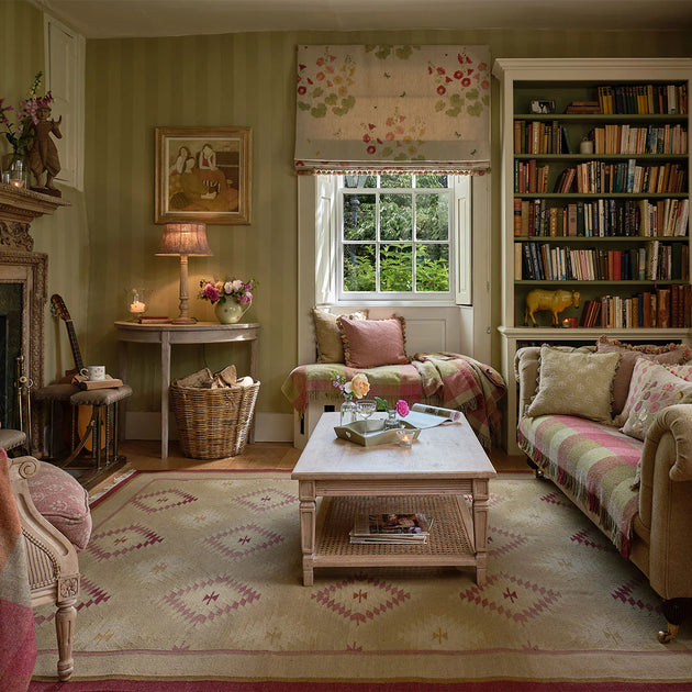 Olive Rose Shimla - Hand-woven Wool Kilim