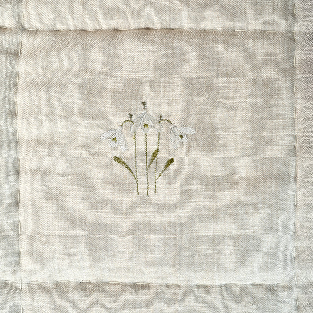 Snowdrop Rustic Linen Quilt