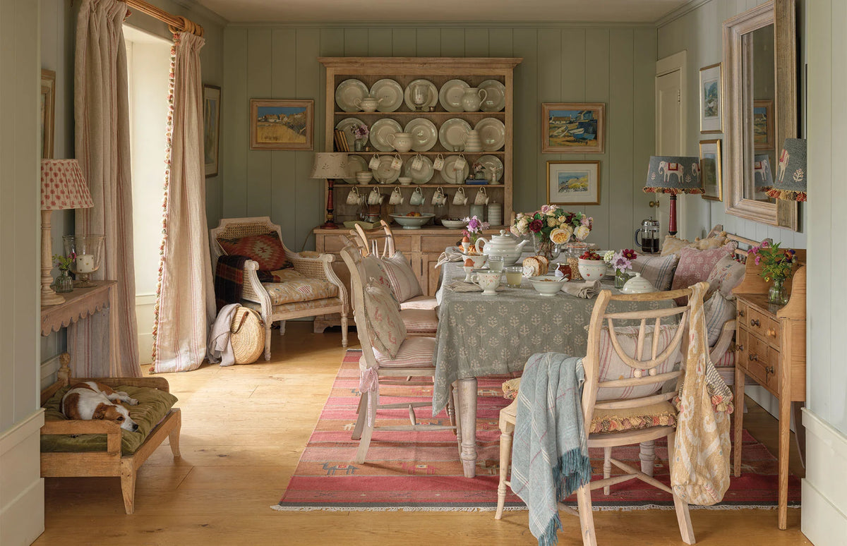Explore Our Kitchen Living Gallery