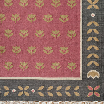 Rose Tulip - Hand-woven Wool Kilim