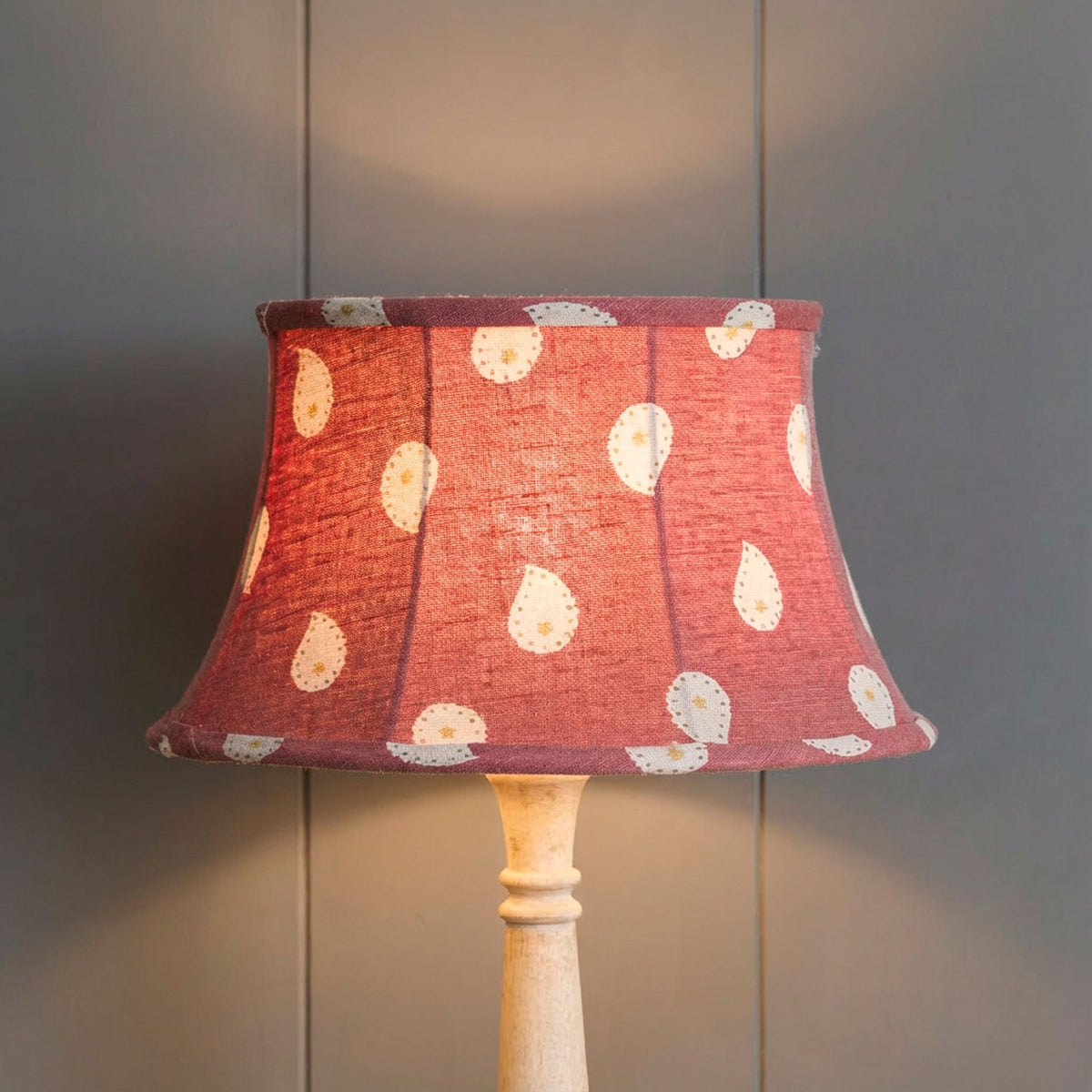 Seconds - Sail Red Mika 14" Framed Lampshade