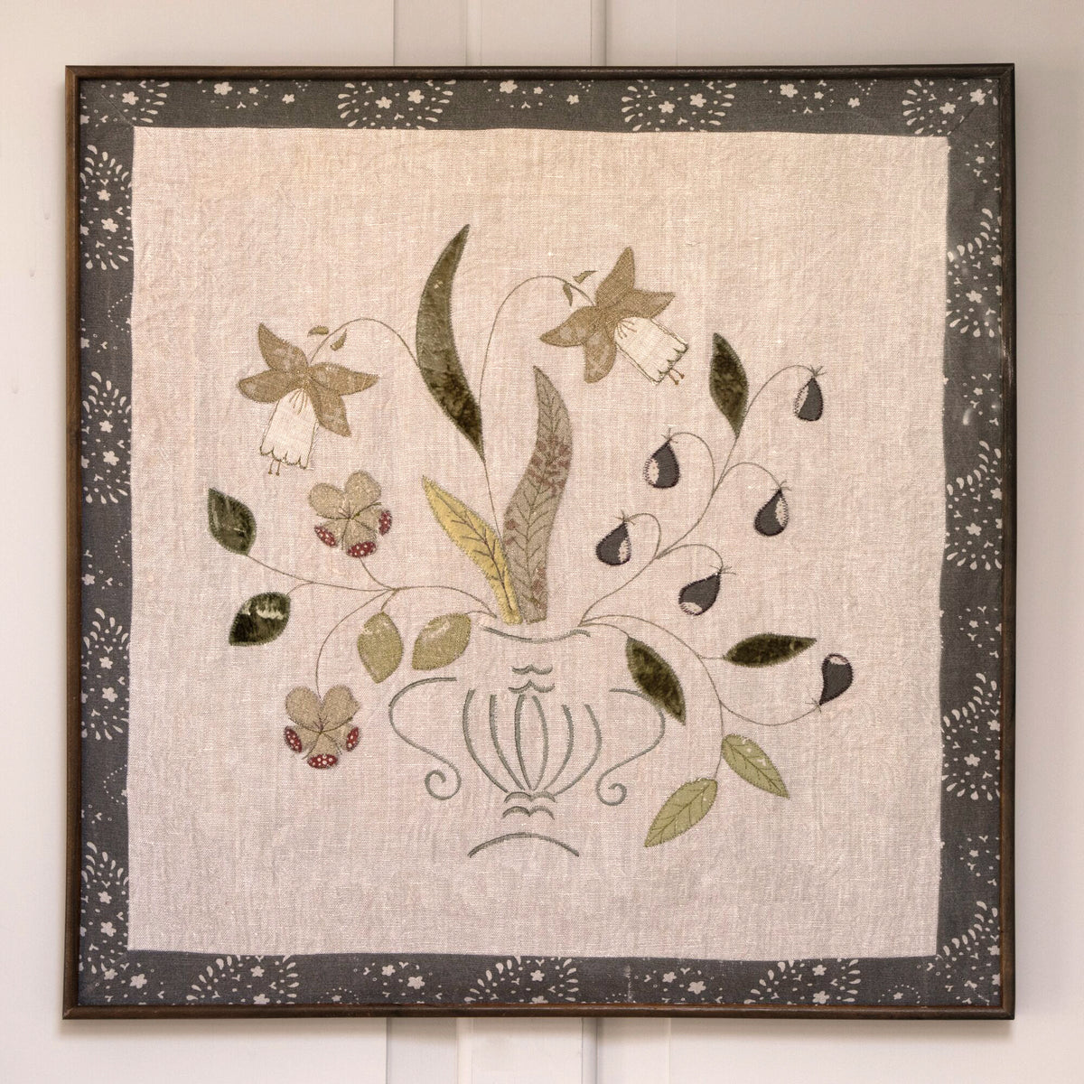 Anna's Figs wall hanging, appliquéd linen in a dark mango wood frame