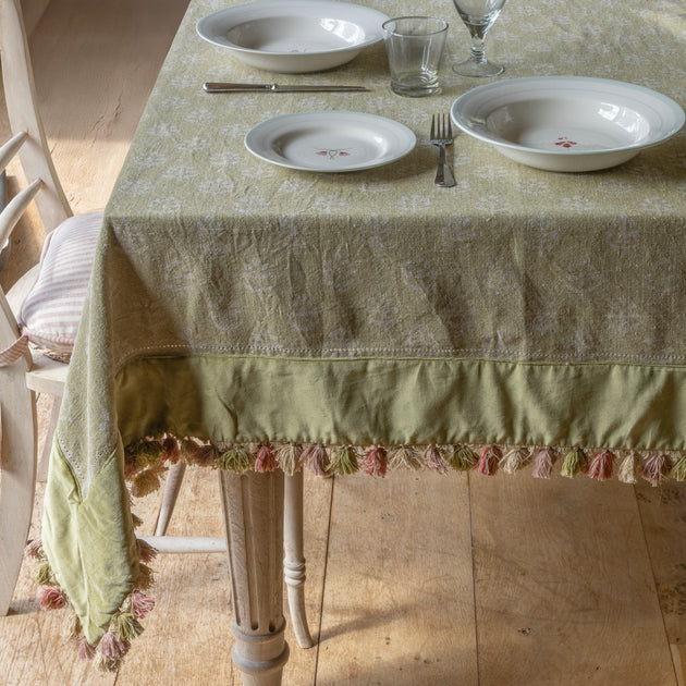 Luxury Green Gold Megha & Velvet Tablecloth with Tassels - Extra Large