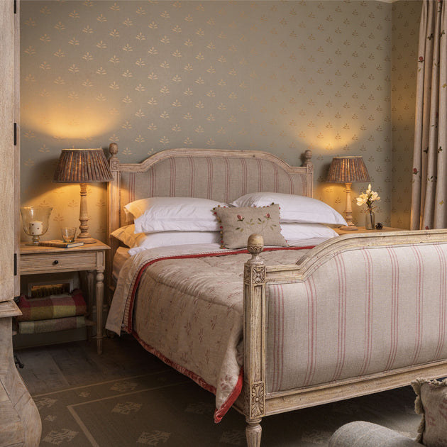 Celadon Antique Gold Leaf Wallpaper