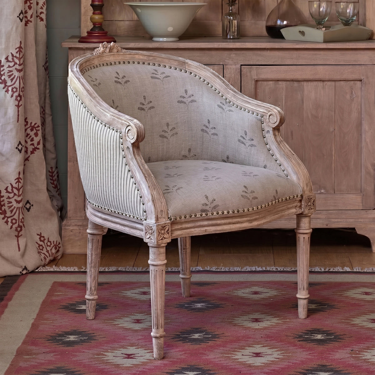 Charcoal Leaf Arun Chair