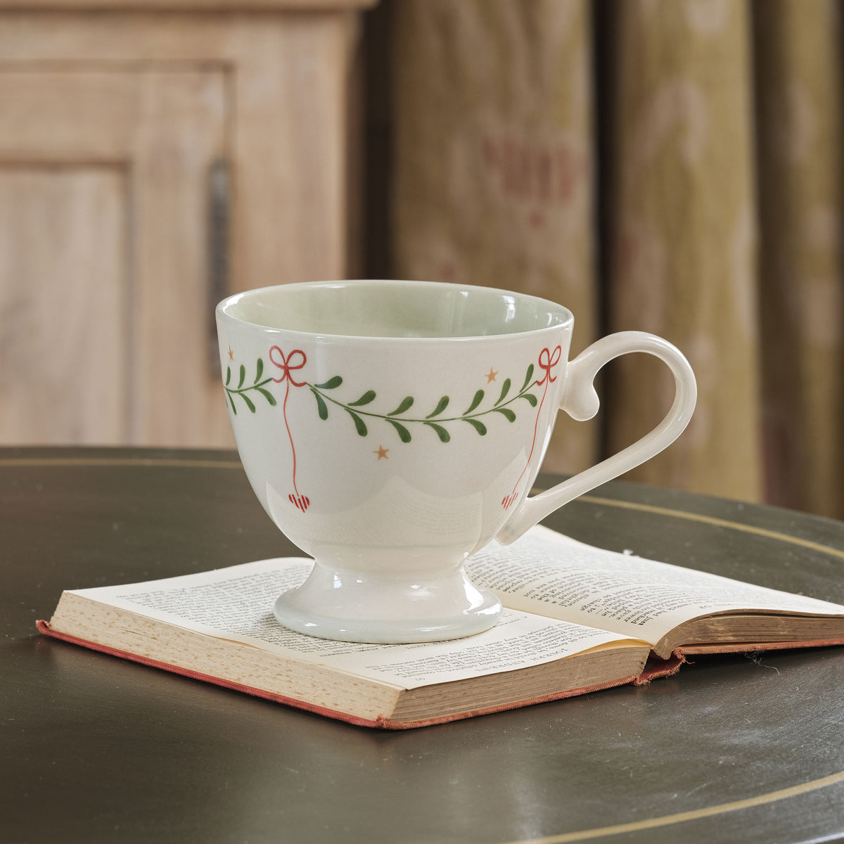 Christmas Swags Large Mug