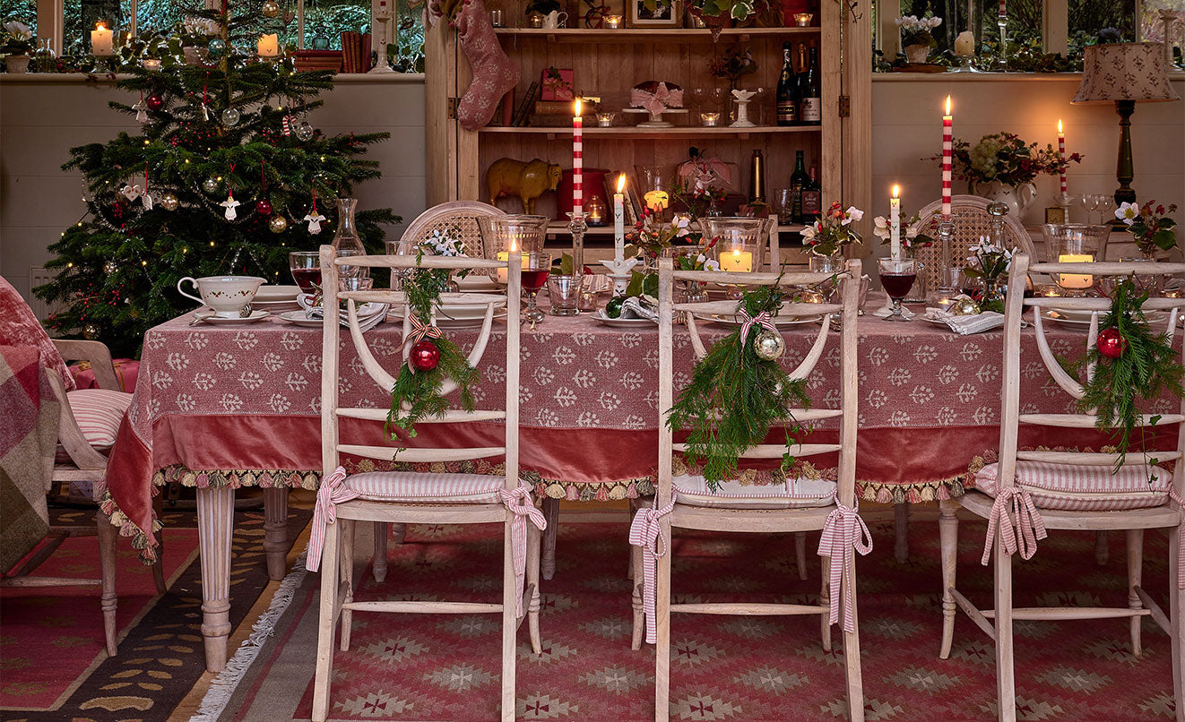 Luxury Linen & Embroidered Cloths - PREVIOUS