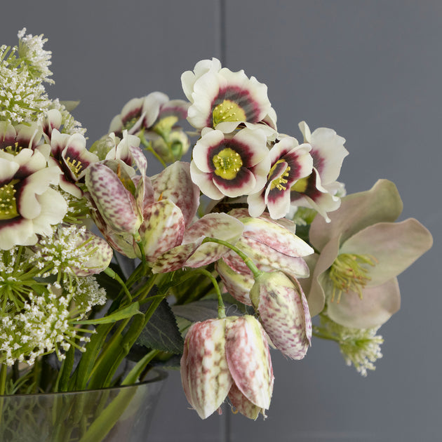 Dusky Pink Spring Garden Mixed Bunch FB26
