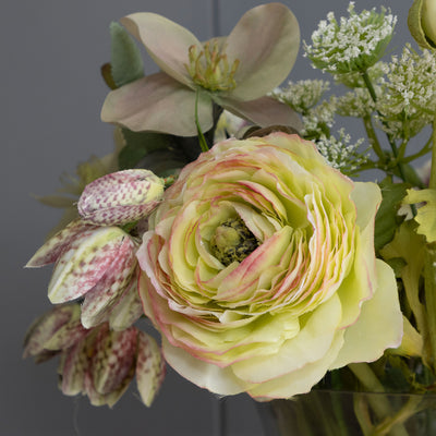 Dusky Pink Spring Garden Mixed Bunch FB26