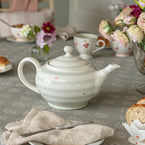 Honey Bees Giant Teapot