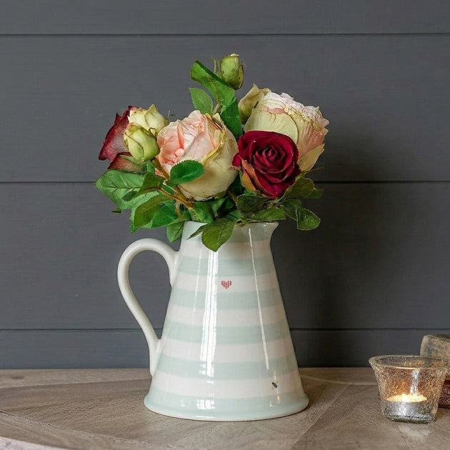 Jug of Roses FB04