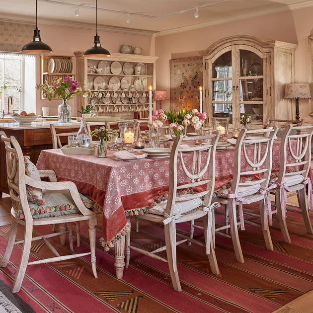 Gustavian Dining Table