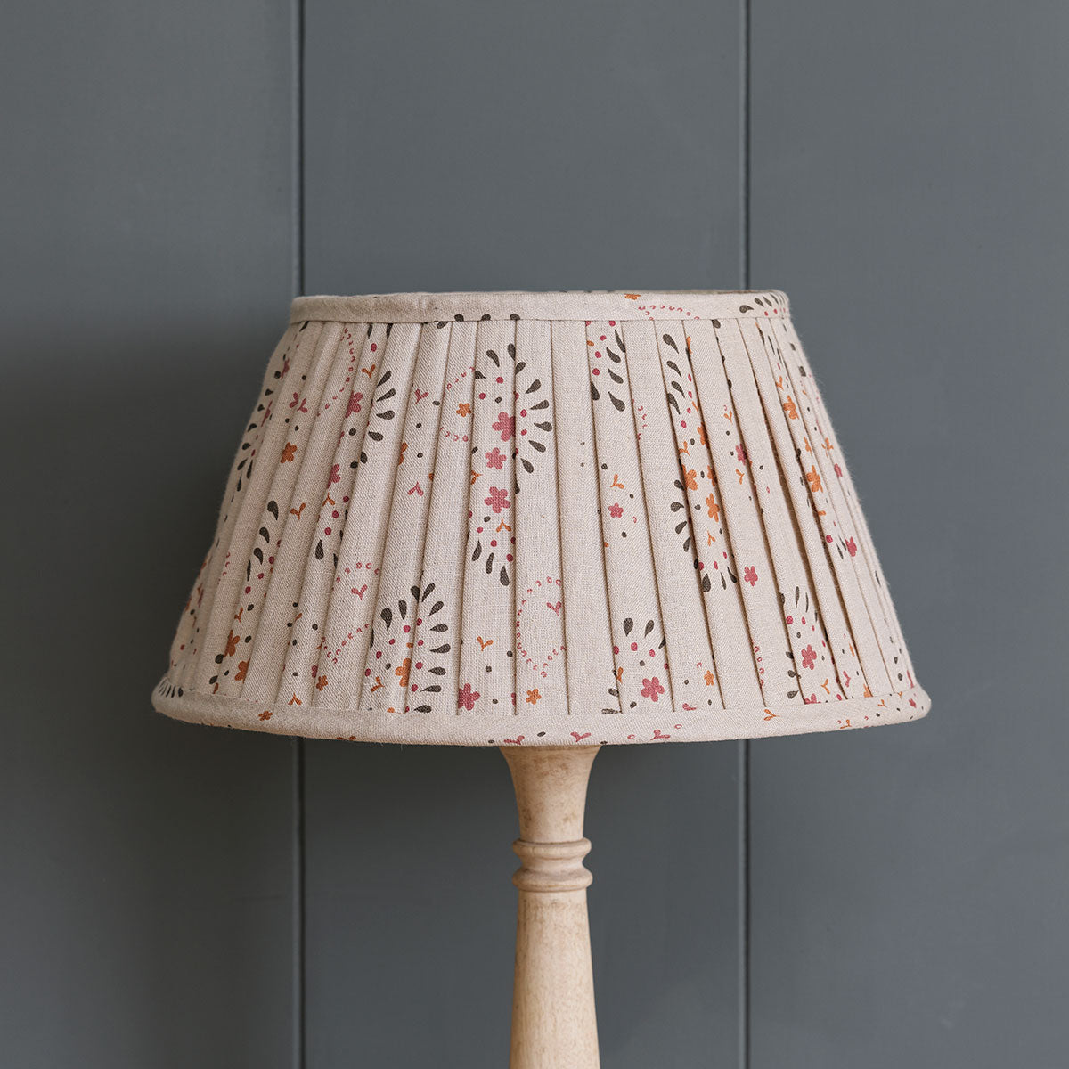 Lullaby Linen  Pleated Linen Lampshade