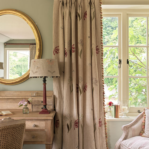 Parrot Tulips Embroidered Rustic Linen 3m Panel - 152