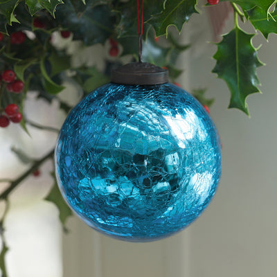 Bauble – Large Blue Crackle Glaze