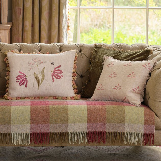 Red Leaf Rustic Linen Cushion with Fanedge