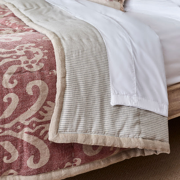 Damson Sacha Rustic Linen Quilt - Super King