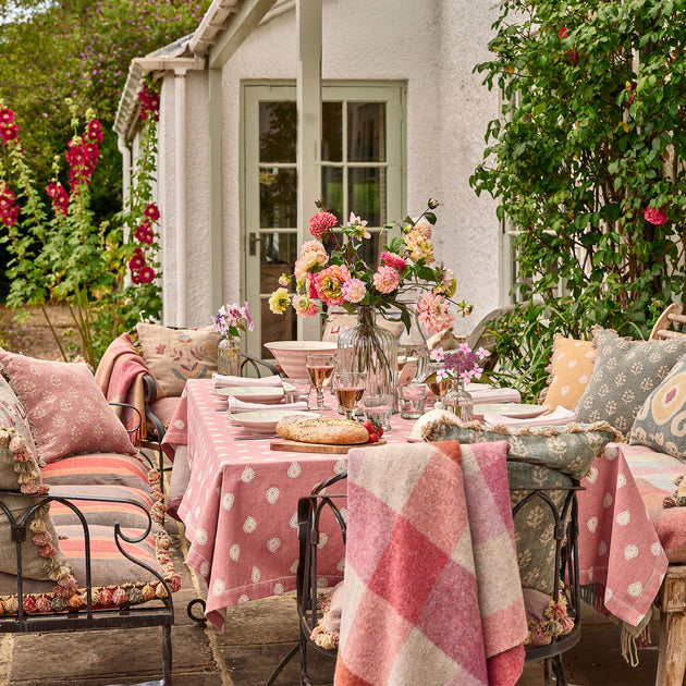 Rose Mika Tablecloth