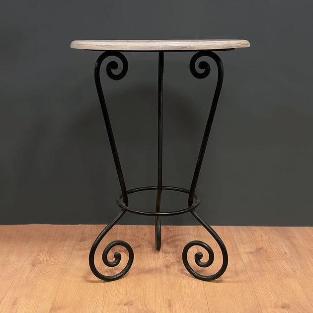 Sample Bistro table