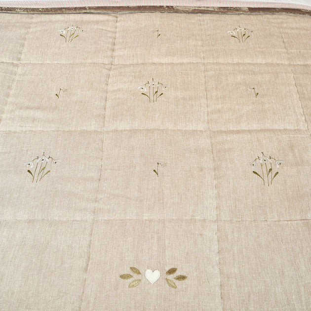 Snowdrop Rustic Linen Quilt - Super King