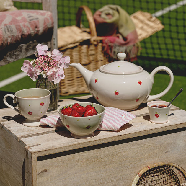 Strawberry Giant Teapot