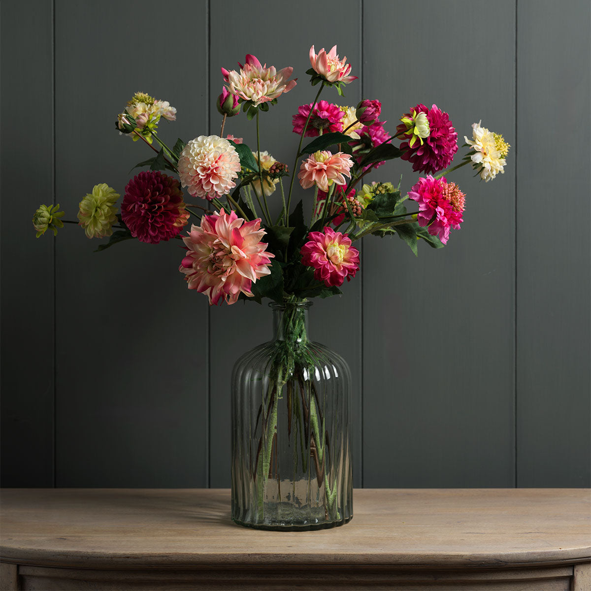 Summer Bunch of Dahlias &amp; Scabious FB31