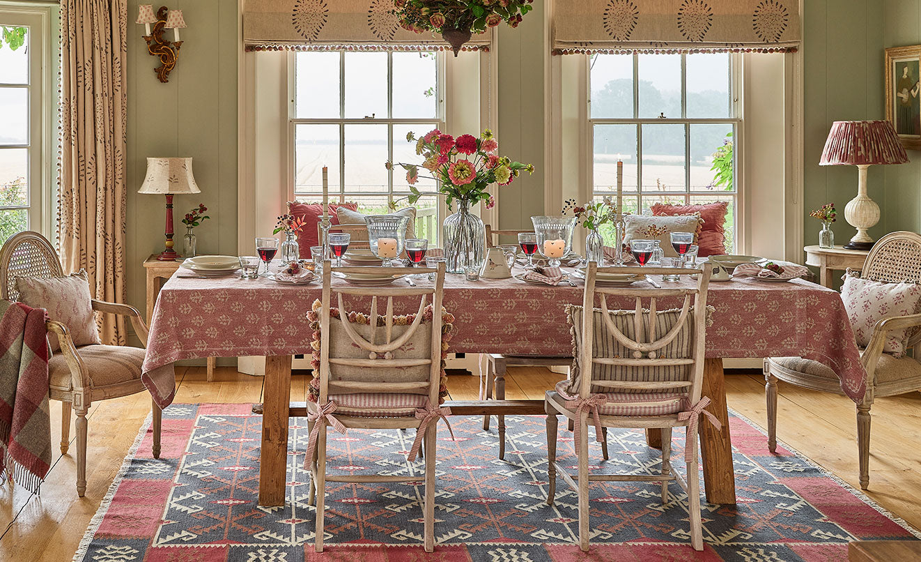 Luxury Linen & Embroidered Cloths