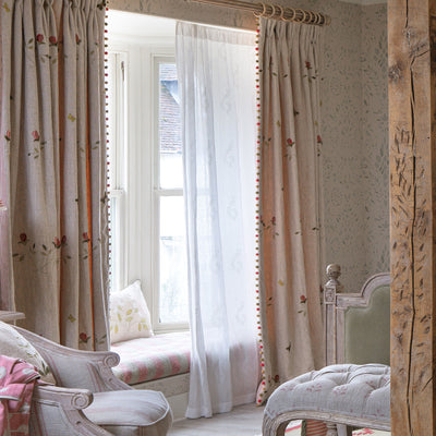 White Large Shalini Embroidered Linen Voile – 421