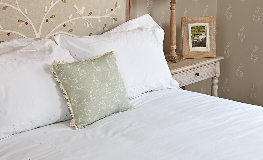 White Bed Linen
