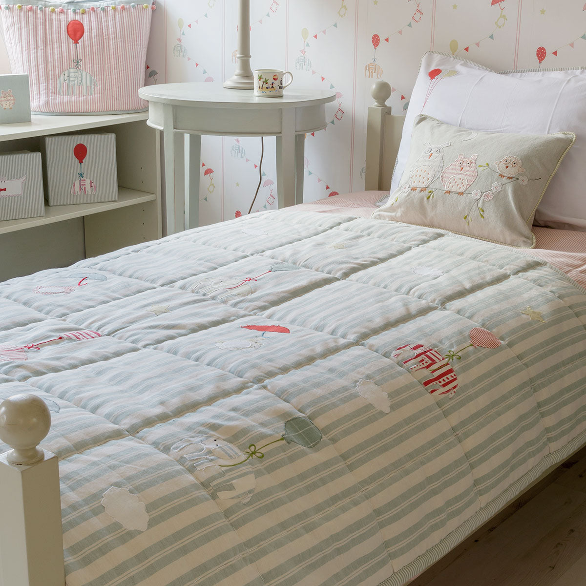 Duck Egg Stripe Floating Cotton Quilt