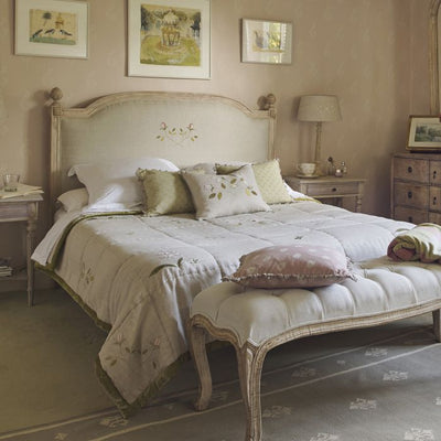 Ex Display Rose &amp; Foxglove Linen Quilt - King Size