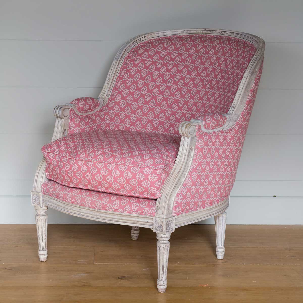 Gustavian armchair fully upholstered in Rose Sprig pink printed cotton