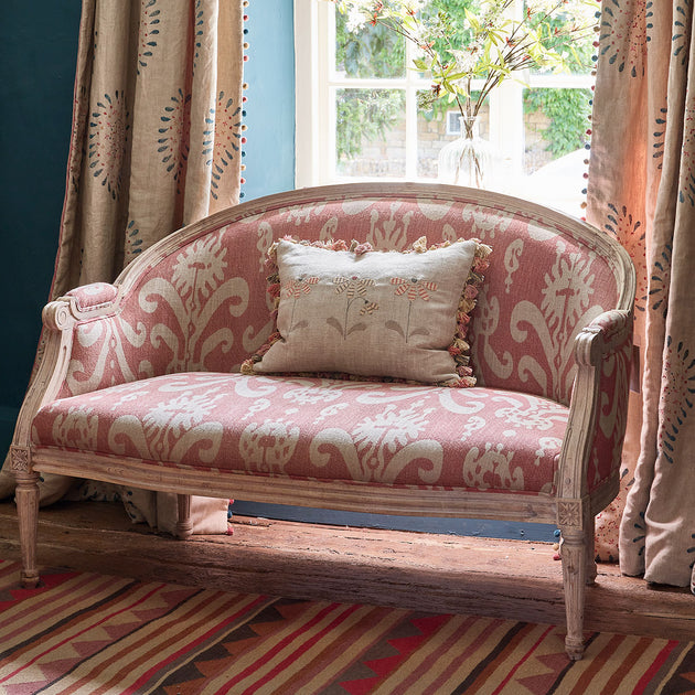 Appliqued Linen Echinacea Cushion with Tassels