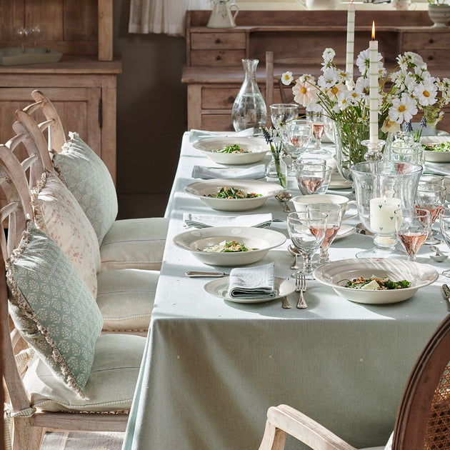 Duck Egg White Spot Tablecloth – Medium