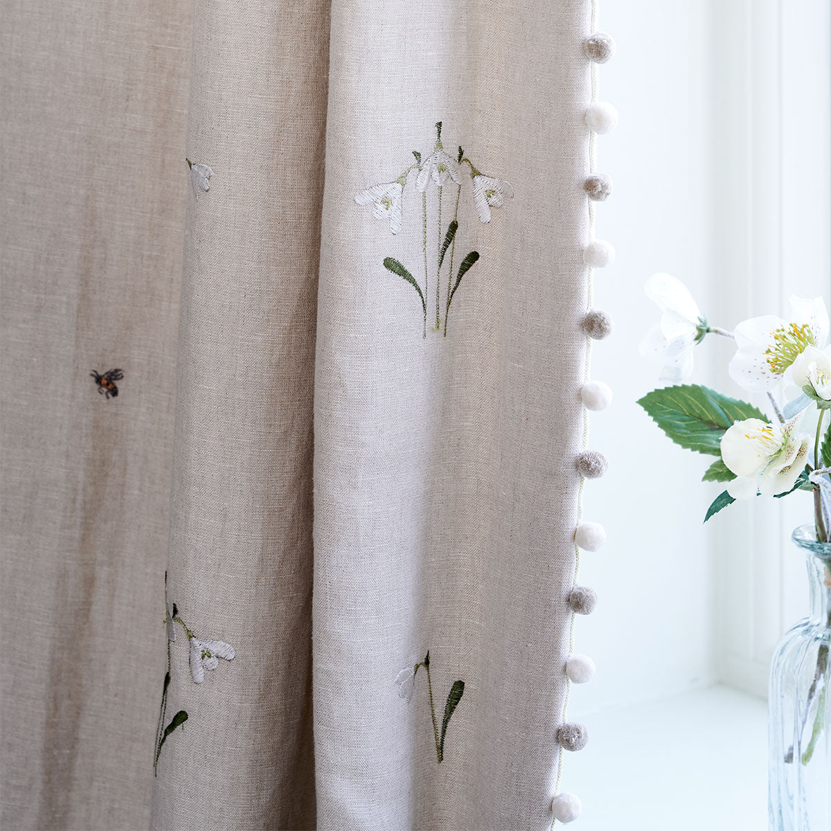 Snowdrop Embroidered Linen Panel - 138