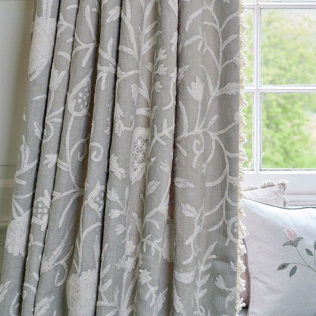 Silver Mist Crewelwork Linen - 149 -   Roll End 1.3m