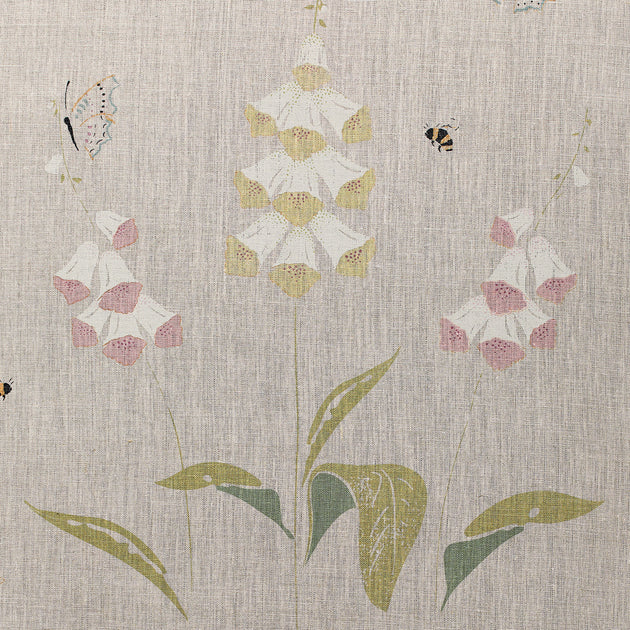 Large returnable sample of SALE Foxglove White Linen