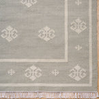 Hand-woven Fleur de Lis Kilim - Silver Mist - Large