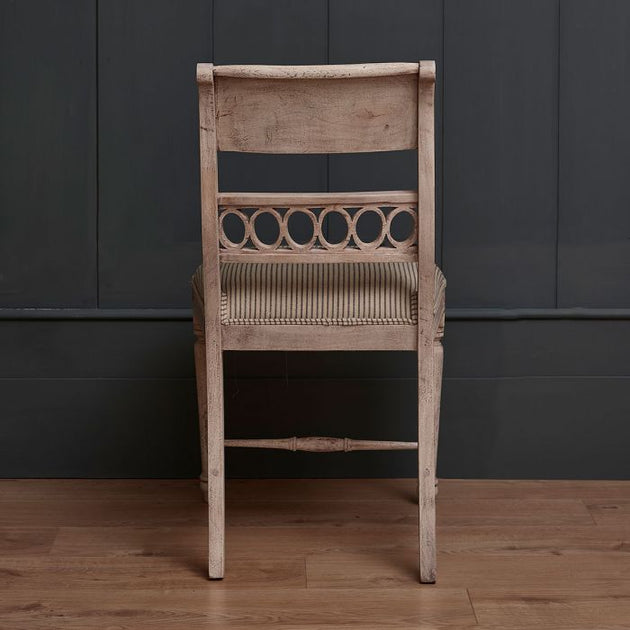 Upholstered Classic Dining Chair