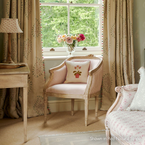 Arun Chair