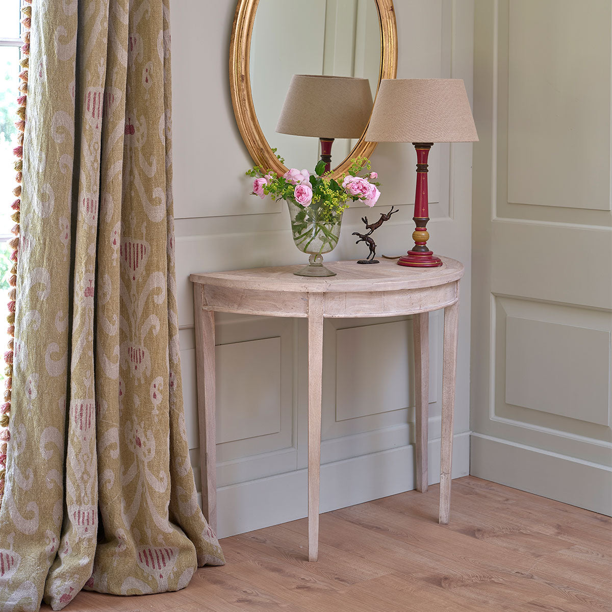 Half Moon Table Decor Ideasnull