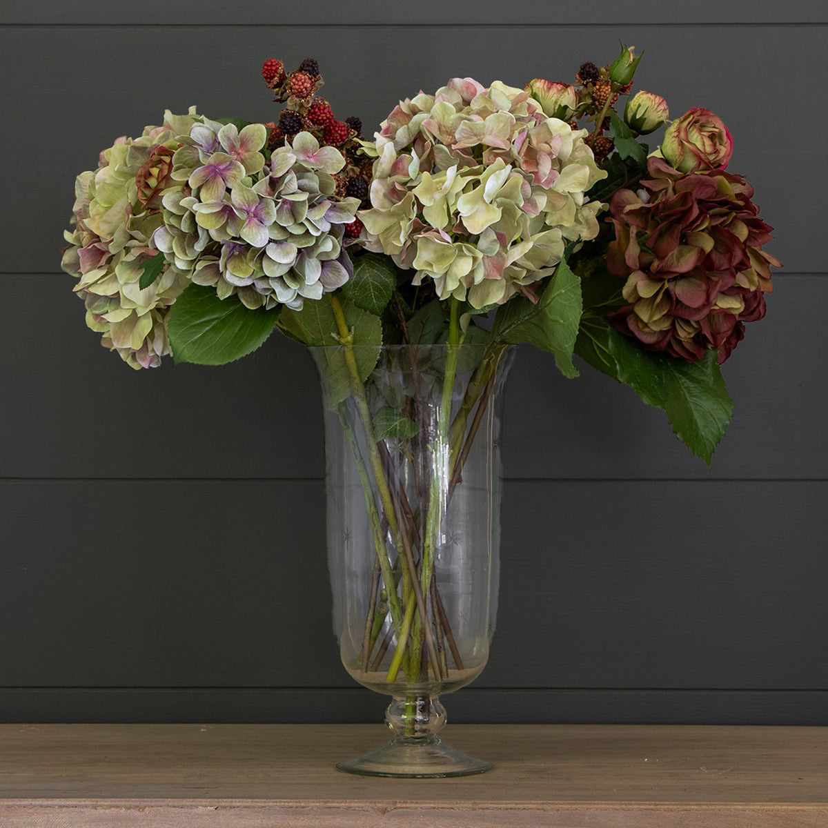 Large Bunch of Hydrangeas, Roses and Berries FB11