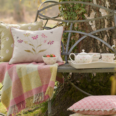 Echinacea Round Teapot