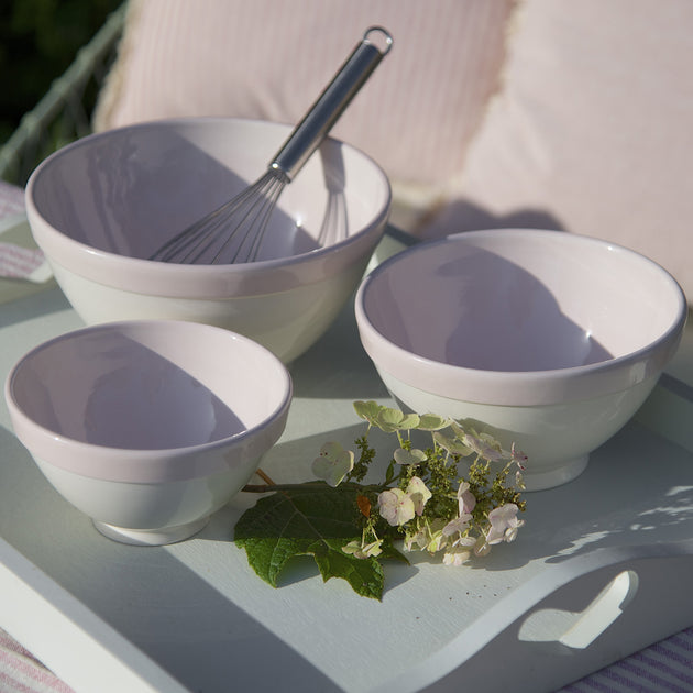 pink mixing bowls